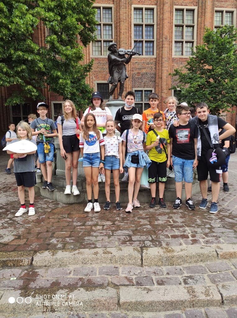 Uczniowie na wycieczce w Toruniu